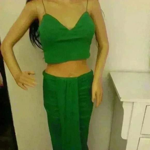 Forever 21 green bandeau fitted strtch trend sexy party casual 2 piece knitset S - Picture 2 of 4